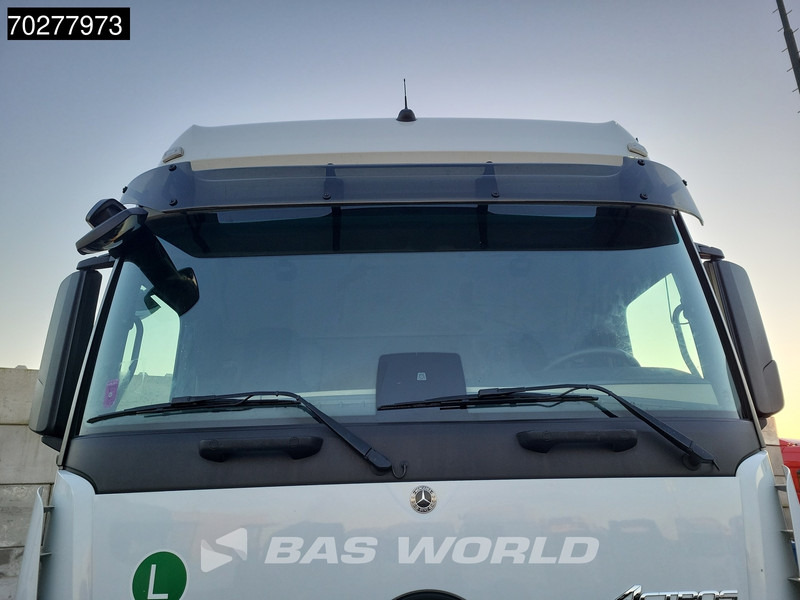 Trekker Mercedes-Benz Actros 1851 Actros 4X2 BigSpace 2x Tanks: afbeelding 13