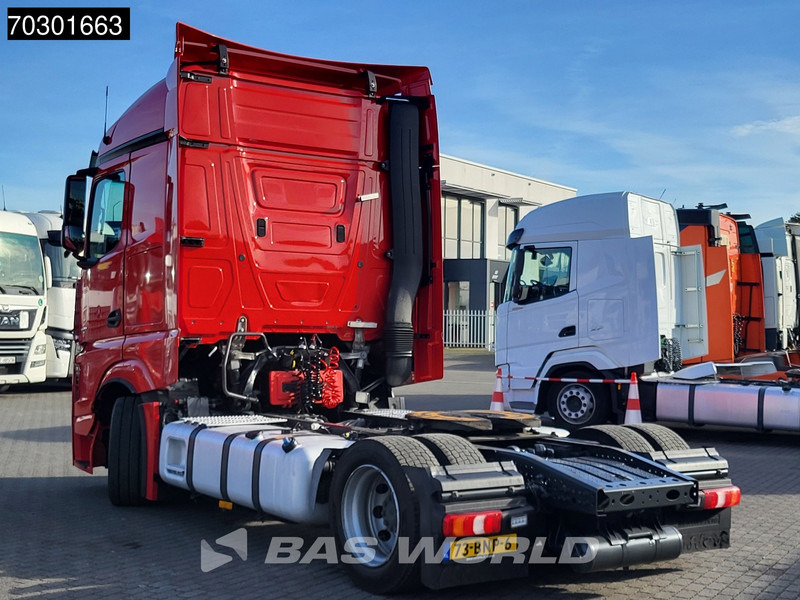 Mercedes-Benz Actros 1942 4X2 NL-Truck Mega StreamSpace - Trekker: afbeelding 2 Mercedes-Benz Actros 1942 4X2 NL-Truck Mega StreamSpace - Trekker: afbeelding 2