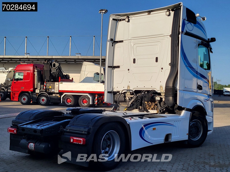 Mercedes-Benz Actros 1945 4X2 GigaSpace 2x Tanks Full-Air Navi MirrorCam ACC - Trekker: afbeelding 5 Mercedes-Benz Actros 1945 4X2 GigaSpace 2x Tanks Full-Air Navi MirrorCam ACC - Trekker: afbeelding 5