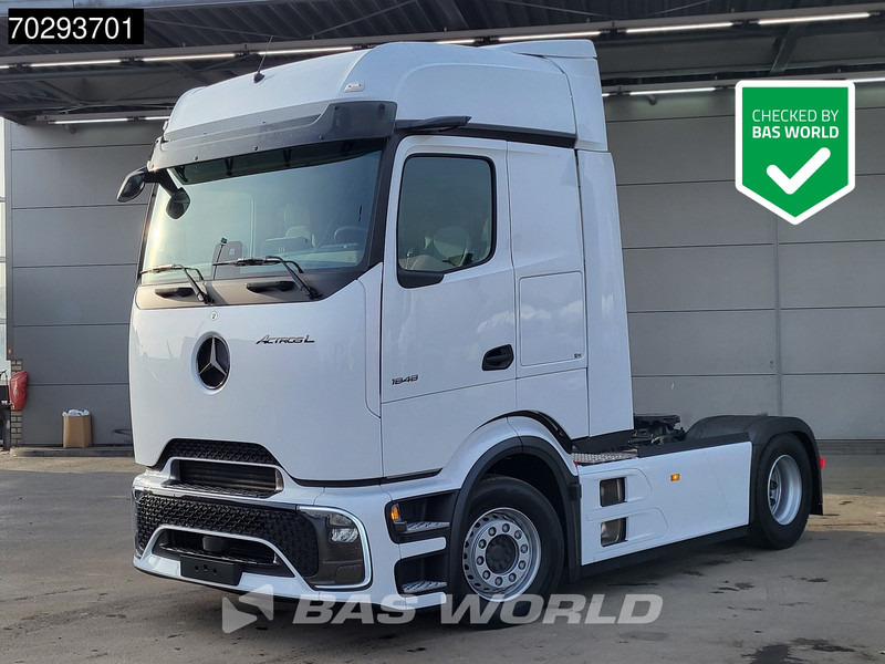 Mercedes-Benz Actros L 1848 4X2 NEW! ProCabin-Big 2x tanks Retarder Standclima Navi ACC - Trekker: afbeelding 1 Mercedes-Benz Actros L 1848 4X2 NEW! ProCabin-Big 2x tanks Retarder Standclima Navi ACC - Trekker: afbeelding 1