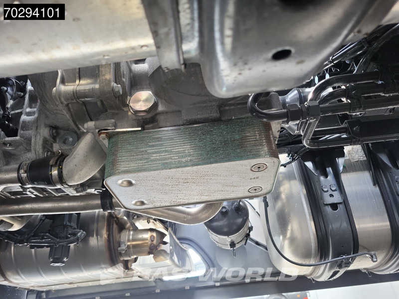 Mercedes-Benz Actros L 1863 4X2 NEW! Retarder Full-Air Leder Standklima 2x Tanks MirrorCam Navi PPC Alcoa's LED Euro 6 - Trekker: afbeelding 3 Mercedes-Benz Actros L 1863 4X2 NEW! Retarder Full-Air Leder Standklima 2x Tanks MirrorCam Navi PPC Alcoa's LED Euro 6 - Trekker: afbeelding 3