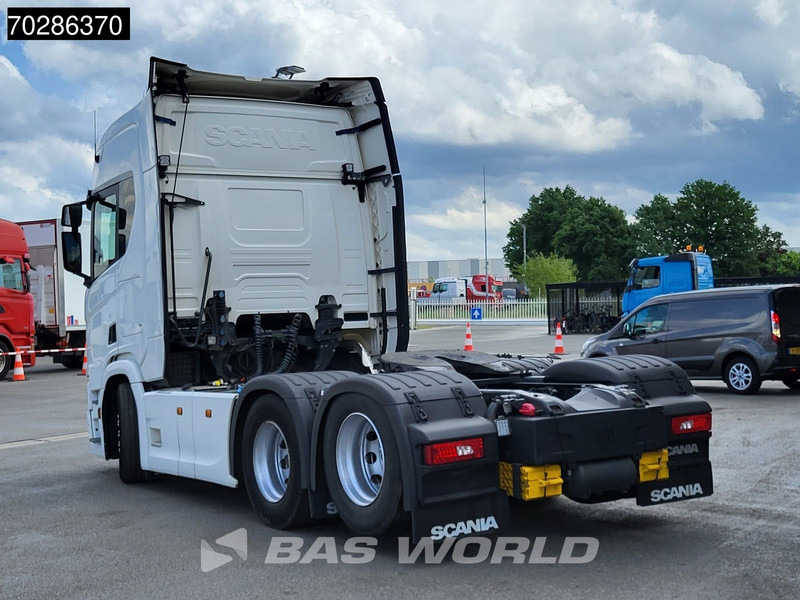 Scania R450 R 6X2 Full-Air Liftachse Standklima Navi LED Euro 6 - Trekker: afbeelding 2 Scania R450 R 6X2 Full-Air Liftachse Standklima Navi LED Euro 6 - Trekker: afbeelding 2