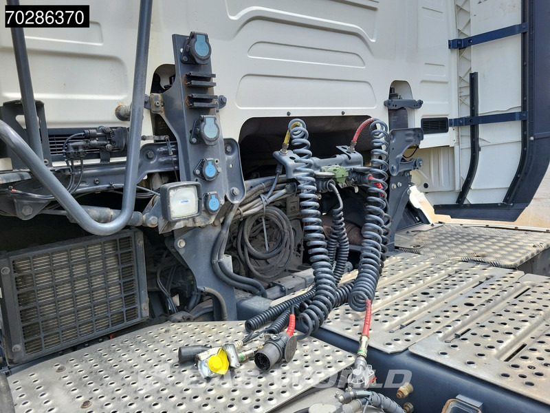Trekker Scania R450 R 6X2 Full-Air Liftachse Standklima Navi LED Euro 6: afbeelding 13