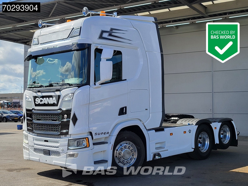 Scania R580 R 6X2 Retarder Full-Air 2xTanks Liftachse Alcoa Leder LED Navi ACC Euro 6 - Trekker: afbeelding 1 Scania R580 R 6X2 Retarder Full-Air 2xTanks Liftachse Alcoa Leder LED Navi ACC Euro 6 - Trekker: afbeelding 1