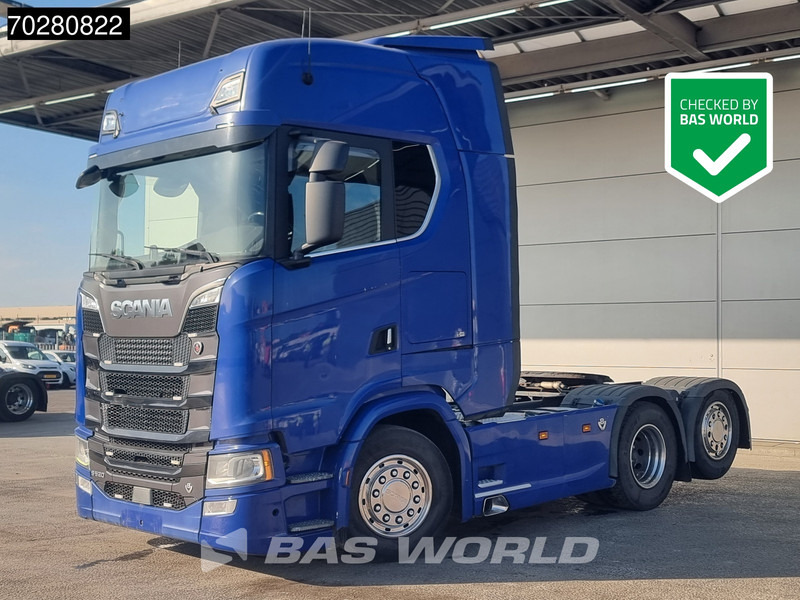 Scania S520 6X2 Retarder 2x Tanks Liftachse Navi LED - Trekker: afbeelding 1 Scania S520 6X2 Retarder 2x Tanks Liftachse Navi LED - Trekker: afbeelding 1