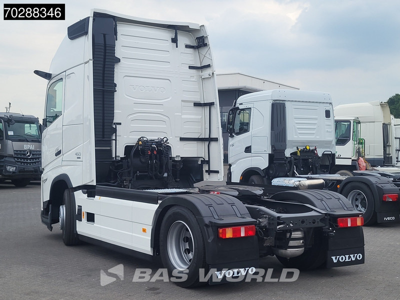 Volvo FH 460 4X2 2024! XL TC VEB+ 2x Tanks I-ParkCool - Trekker: afbeelding 2 Volvo FH 460 4X2 2024! XL TC VEB+ 2x Tanks I-ParkCool - Trekker: afbeelding 2