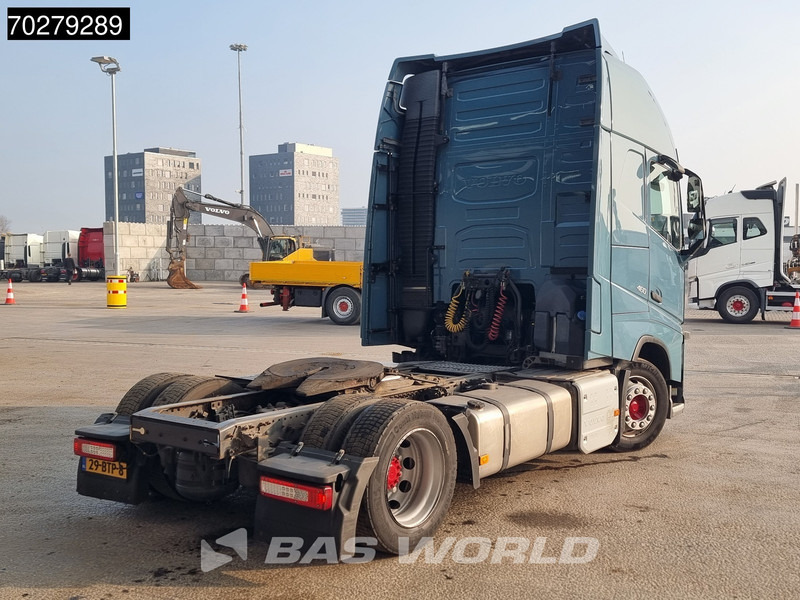 Volvo FH 460 FH 4X2 NL-Truck Mega XL VEB+ Hebesattel I-ParkCool ACC - Trekker: afbeelding 5 Volvo FH 460 FH 4X2 NL-Truck Mega XL VEB+ Hebesattel I-ParkCool ACC - Trekker: afbeelding 5
