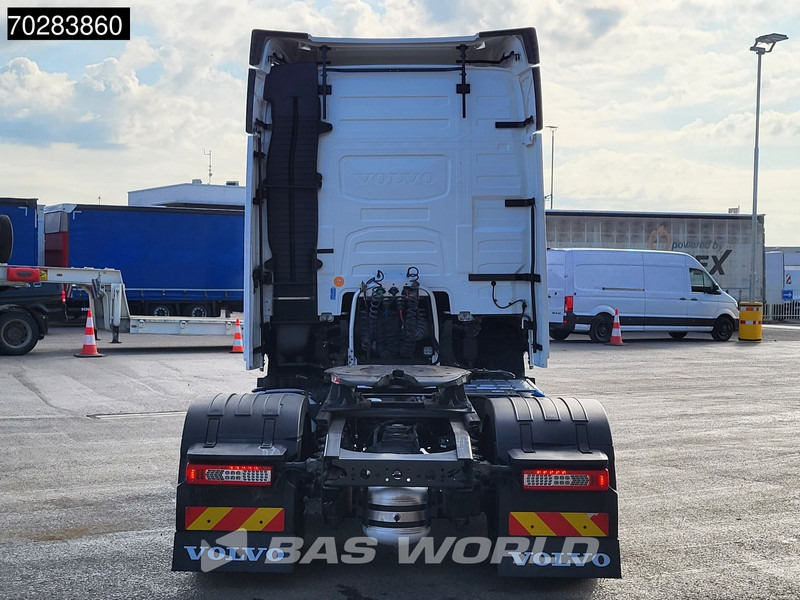 Volvo FH 500 4X2 2x Tanks VEB+ I-Park Cool ACC Navi Euro 6 - Trekker: afbeelding 3 Volvo FH 500 4X2 2x Tanks VEB+ I-Park Cool ACC Navi Euro 6 - Trekker: afbeelding 3