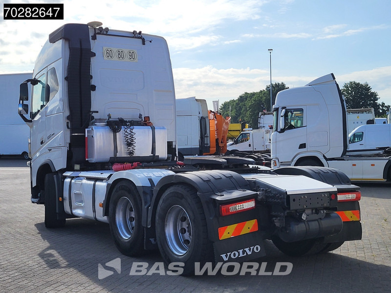 Volvo FH16 650 FH16 6X4 Retarder Hydraulik Work Remote Euro 6 - Trekker: afbeelding 2 Volvo FH16 650 FH16 6X4 Retarder Hydraulik Work Remote Euro 6 - Trekker: afbeelding 2