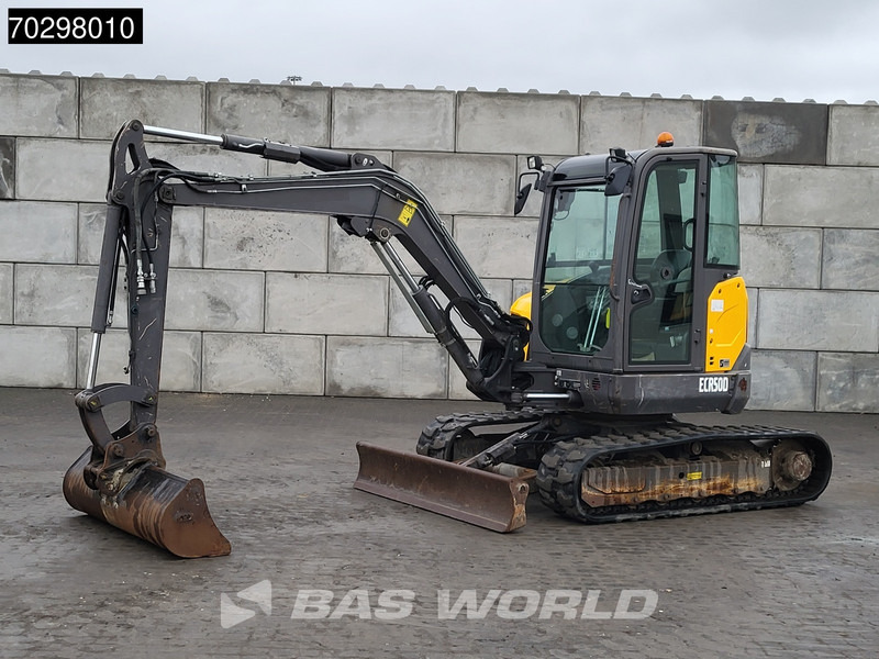 Volvo ECR50 D 3 BUCKETS - Minigraafmachine: afbeelding 2 Volvo ECR50 D 3 BUCKETS - Minigraafmachine: afbeelding 2