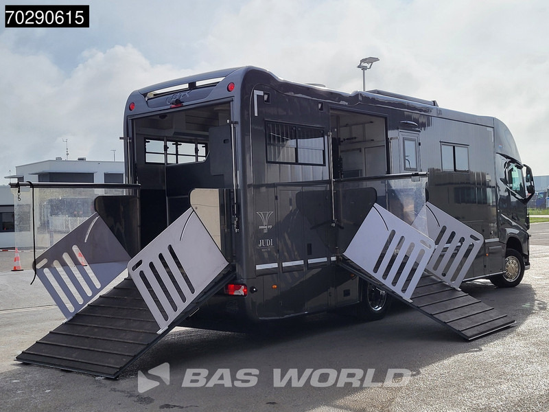 Volvo FH 420 FH 4X2 NL-Truck STX Horse truck + Living 4 Horses Navi ACC Euro 6 - Paardenvrachtwagen: afbeelding 5 Volvo FH 420 FH 4X2 NL-Truck STX Horse truck + Living 4 Horses Navi ACC Euro 6 - Paardenvrachtwagen: afbeelding 5