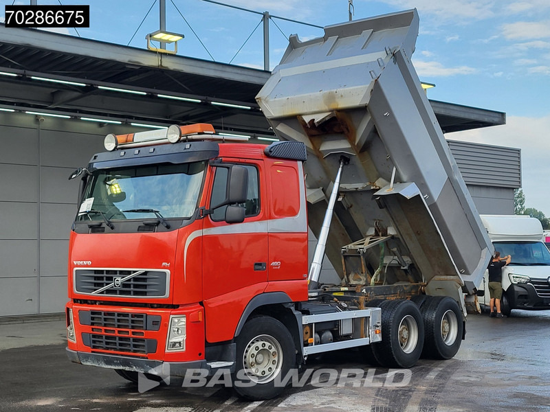 Volvo FH 480 FH 6X4 10m3 Maur Tipper Big-Axle Steel suspension Automatic Euro 4 - Kipper vrachtwagen: afbeelding 2 Volvo FH 480 FH 6X4 10m3 Maur Tipper Big-Axle Steel suspension Automatic Euro 4 - Kipper vrachtwagen: afbeelding 2