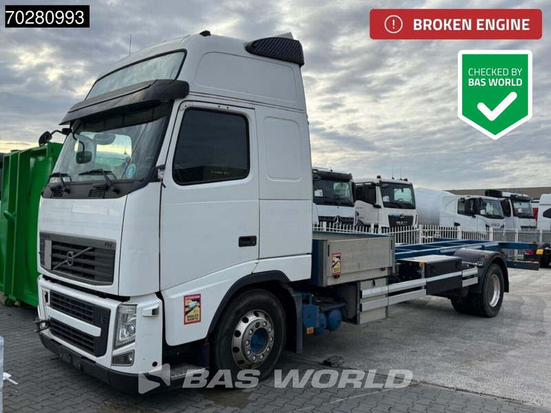 Volvo FH 500 4X2 Defect Engine Globetrotter XL BDF Euro 5 - Containertransporter/ Wissellaadbak vrachtwagen: afbeelding 1 Volvo FH 500 4X2 Defect Engine Globetrotter XL BDF Euro 5 - Containertransporter/ Wissellaadbak vrachtwagen: afbeelding 1