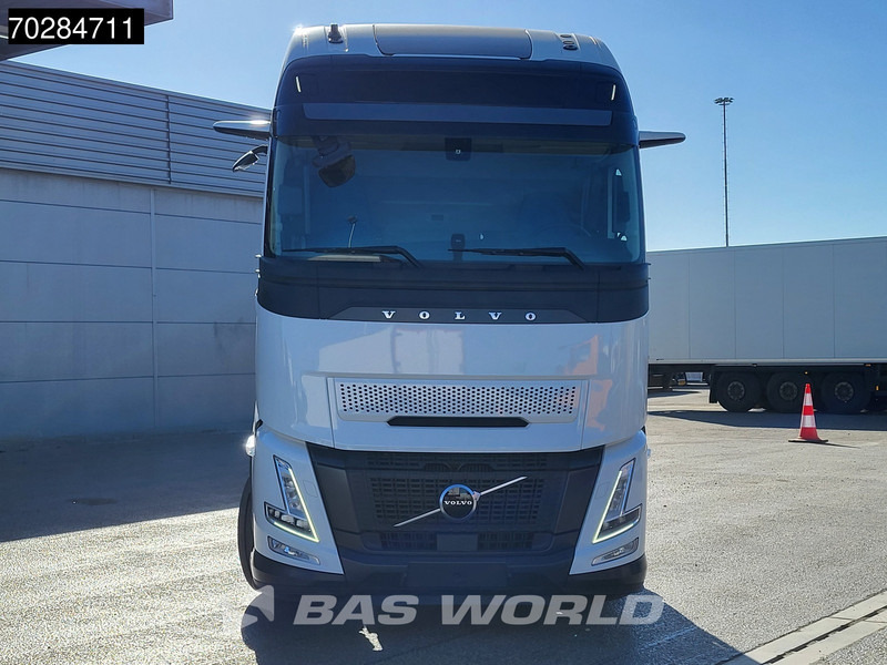 Volvo FH 540 6X2 NEW Horsetruck chassis Lift+Lenkachse Dynamic Steering Mirror cam Euro 6 - Chassis vrachtwagen: afbeelding 5 Volvo FH 540 6X2 NEW Horsetruck chassis Lift+Lenkachse Dynamic Steering Mirror cam Euro 6 - Chassis vrachtwagen: afbeelding 5