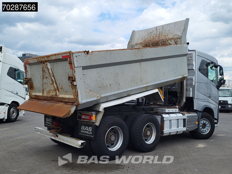 Volvo FH16 650 FH16 6X4 12m3 tipper Big-Axle Automatic Xenon Euro 6 - Kipper vrachtwagen: afbeelding 5 Volvo FH16 650 FH16 6X4 12m3 tipper Big-Axle Automatic Xenon Euro 6 - Kipper vrachtwagen: afbeelding 5