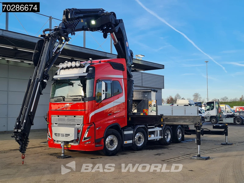 Volvo FH16 650 FH16 8X2 NL-Truck HMF 7020K-RCS Crane + Jib Lift+Steering-Axle Navi LED - Vrachtwagen met open laadbak, Kraanwagen: afbeelding 5 Volvo FH16 650 FH16 8X2 NL-Truck HMF 7020K-RCS Crane + Jib Lift+Steering-Axle Navi LED - Vrachtwagen met open laadbak, Kraanwagen: afbeelding 5