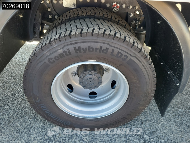 Volvo FL 210 4X2 12t NL-Truck 2024 registration 2T Ladebordwand Automatic Euro 6 - Bakwagen: afbeelding 3 Volvo FL 210 4X2 12t NL-Truck 2024 registration 2T Ladebordwand Automatic Euro 6 - Bakwagen: afbeelding 3
