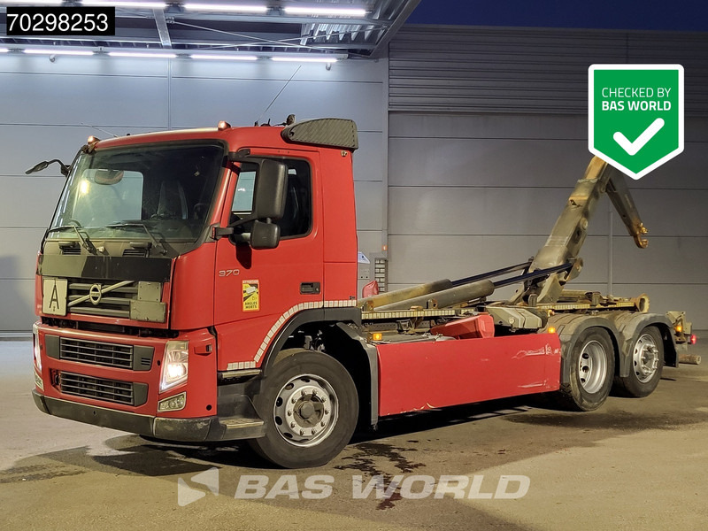 Volvo FM 370 6X2 21t Hooklift Lift Axle Automatic Euro 5 - Haakarmsysteem vrachtwagen: afbeelding 1 Volvo FM 370 6X2 21t Hooklift Lift Axle Automatic Euro 5 - Haakarmsysteem vrachtwagen: afbeelding 1
