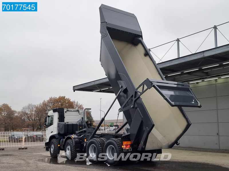 Volvo FMX 500 8X4 NEW Mining dump truck 25m3 45T payload VEB+ Eur5 - Kipper vrachtwagen: afbeelding 2 Volvo FMX 500 8X4 NEW Mining dump truck 25m3 45T payload VEB+ Eur5 - Kipper vrachtwagen: afbeelding 2