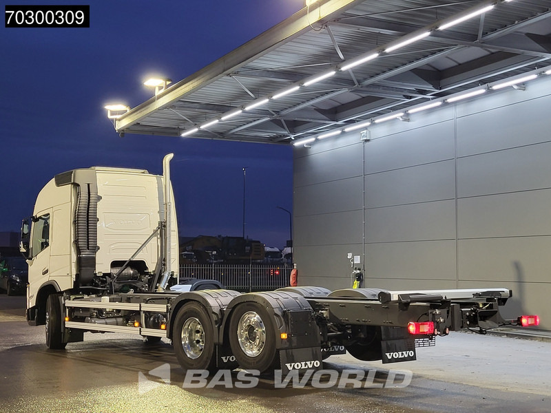 Volvo FMX 540 FMX 6X2 NEW chassis! Lift+steering Axle Engine PTO Full air suspension - Chassis vrachtwagen: afbeelding 2 Volvo FMX 540 FMX 6X2 NEW chassis! Lift+steering Axle Engine PTO Full air suspension - Chassis vrachtwagen: afbeelding 2