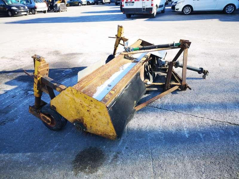 BALAIS 3 POINTS - Veeg: afbeelding 4 BALAIS 3 POINTS - Veeg: afbeelding 4