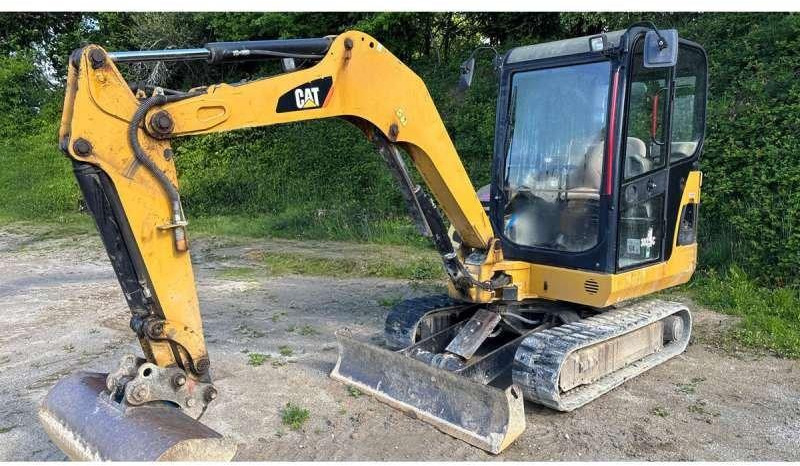 Caterpillar 302.5C - Minigraafmachine: afbeelding 1 Caterpillar 302.5C - Minigraafmachine: afbeelding 1