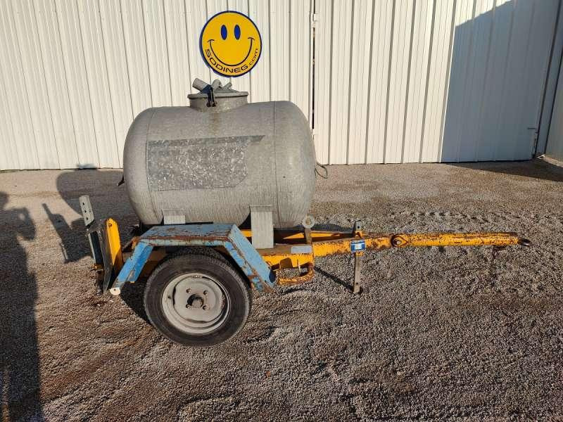 Courant 500 LITRES A EAU - Tank: afbeelding 1 Courant 500 LITRES A EAU - Tank: afbeelding 1