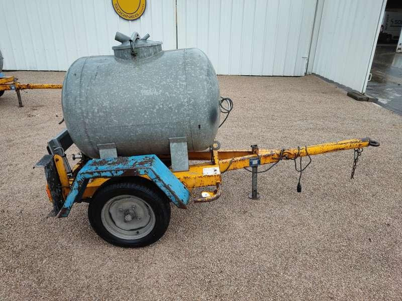 Courant 500 LITRES A EAU - Tank: afbeelding 1 Courant 500 LITRES A EAU - Tank: afbeelding 1