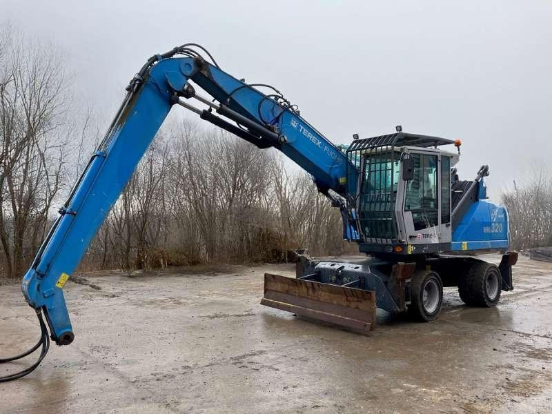 Fuchs MHL 320 - Overslagkraan: afbeelding 1 Fuchs MHL 320 - Overslagkraan: afbeelding 1