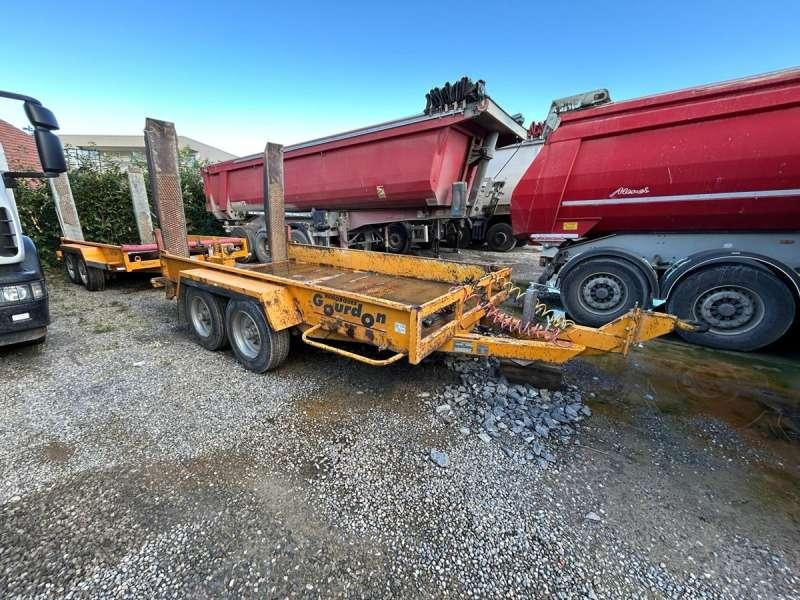 GOURDON 2 ESSIEUX - Aanhangwagen auto: afbeelding 1 GOURDON 2 ESSIEUX - Aanhangwagen auto: afbeelding 1