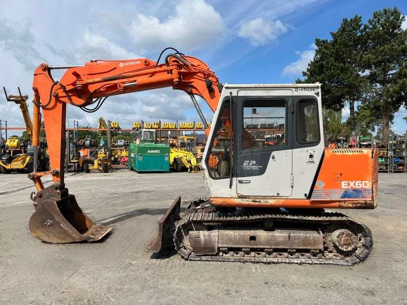 Hitachi EX60 - Rupsgraafmachine: afbeelding 4 Hitachi EX60 - Rupsgraafmachine: afbeelding 4