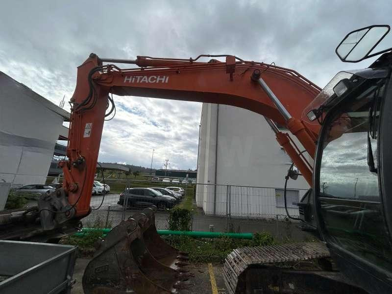 Hitachi ZX225USLC-3 - Rupsgraafmachine: afbeelding 5 Hitachi ZX225USLC-3 - Rupsgraafmachine: afbeelding 5
