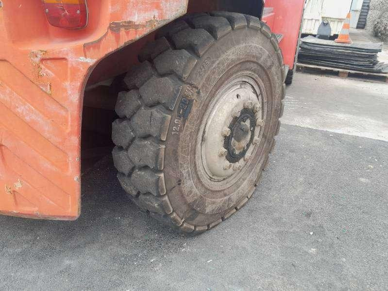 Kalmar DCE 150-12 - Diesel heftruck: afbeelding 5 Kalmar DCE 150-12 - Diesel heftruck: afbeelding 5