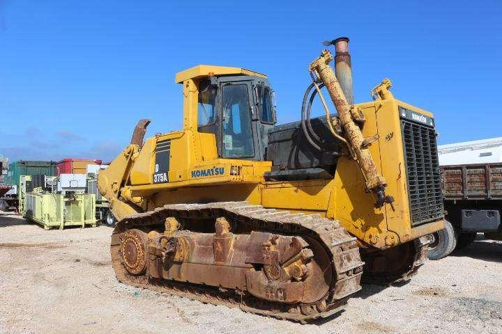 Komatsu D375A-1 - Bulldozer: afbeelding 1 Komatsu D375A-1 - Bulldozer: afbeelding 1