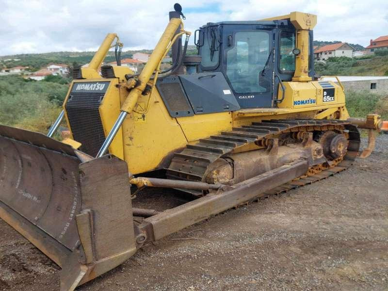 Komatsu D65EX-15 - Bulldozer: afbeelding 4 Komatsu D65EX-15 - Bulldozer: afbeelding 4