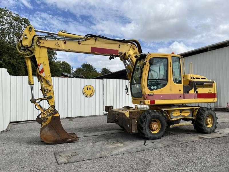 Liebherr Pelle sur Pneus A900C LITRONIC - Mobiele graafmachine: afbeelding 1 Liebherr Pelle sur Pneus A900C LITRONIC - Mobiele graafmachine: afbeelding 1