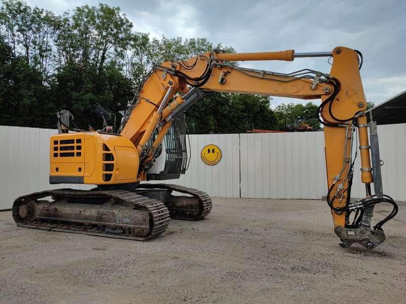 Liebherr R924 Compact Litronic - Rupsgraafmachine: afbeelding 1 Liebherr R924 Compact Litronic - Rupsgraafmachine: afbeelding 1