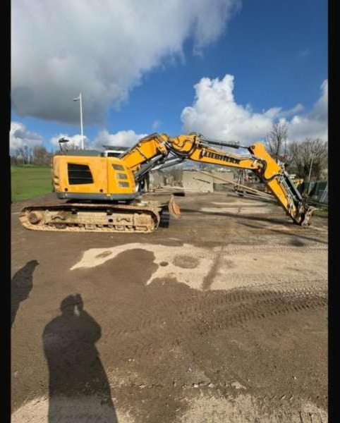 Liebherr R926 COMPACT - Rupsgraafmachine: afbeelding 3 Liebherr R926 COMPACT - Rupsgraafmachine: afbeelding 3
