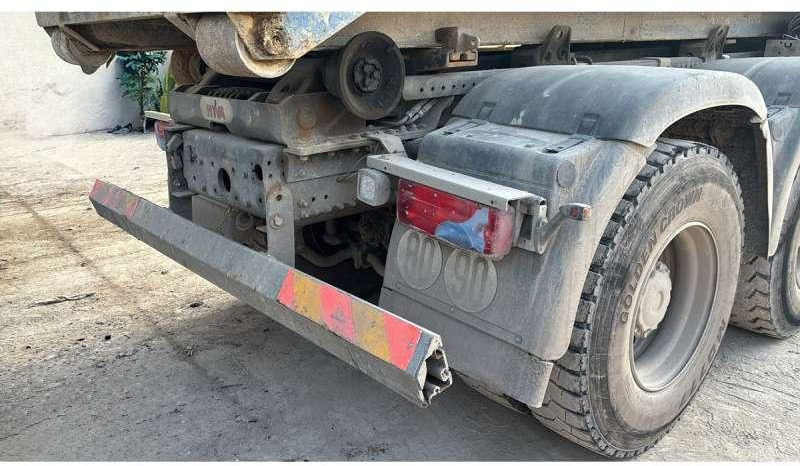 MAN TGS 35.460 8X4 - Haakarmsysteem vrachtwagen: afbeelding 4 MAN TGS 35.460 8X4 - Haakarmsysteem vrachtwagen: afbeelding 4