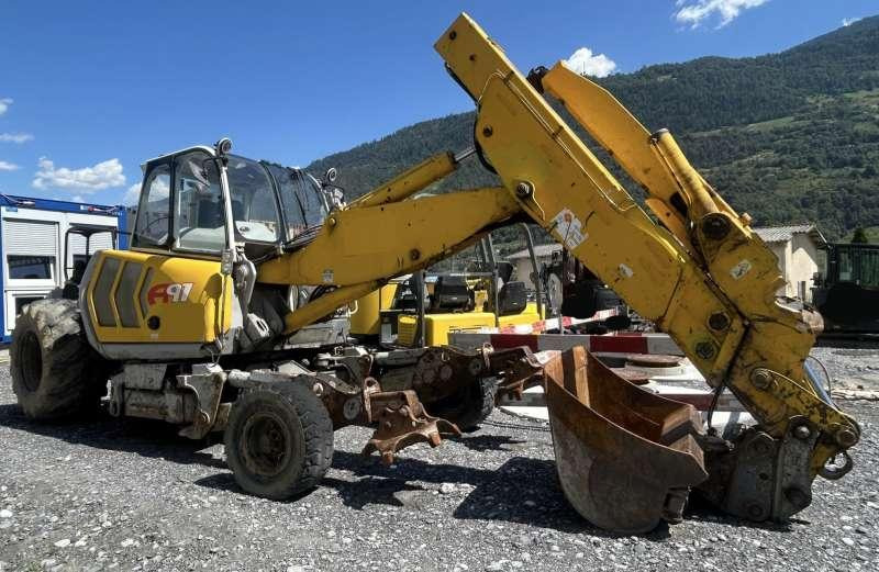 MENZI MUCK Menzi Muck A91 - Spingraafmachine: afbeelding 1 MENZI MUCK Menzi Muck A91 - Spingraafmachine: afbeelding 1