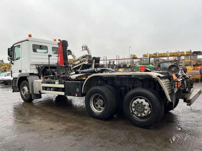 Mercedes ACTROS 2544 - Haakarmsysteem vrachtwagen: afbeelding 5 Mercedes ACTROS 2544 - Haakarmsysteem vrachtwagen: afbeelding 5