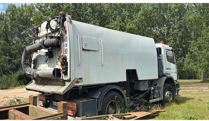 Mercedes AXOR 1829 - Veegwagen: afbeelding 3 Mercedes AXOR 1829 - Veegwagen: afbeelding 3