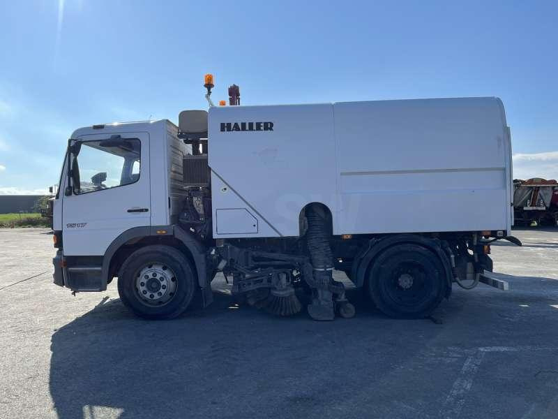 Renault 240DXI + MERCEDES 1517 - Veegwagen: afbeelding 5 Renault 240DXI + MERCEDES 1517 - Veegwagen: afbeelding 5