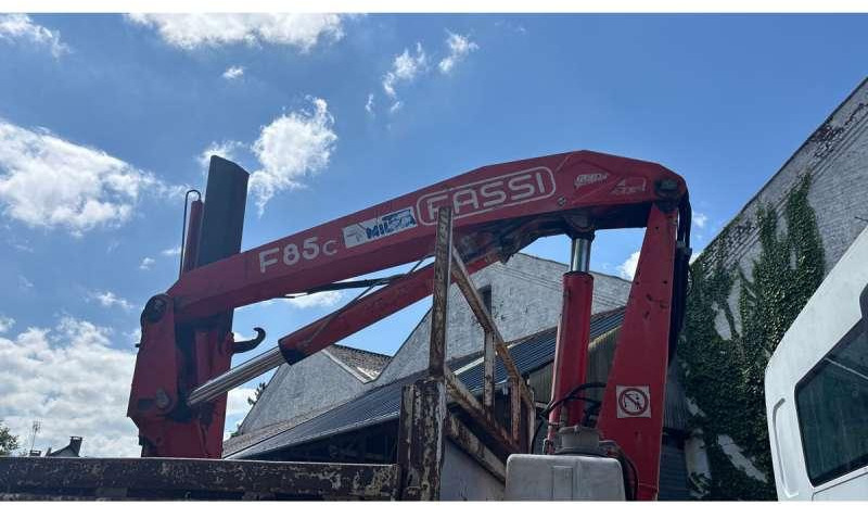 Renault A GRUE PREMIUM 300 - Kipper vrachtwagen: afbeelding 4 Renault A GRUE PREMIUM 300 - Kipper vrachtwagen: afbeelding 4