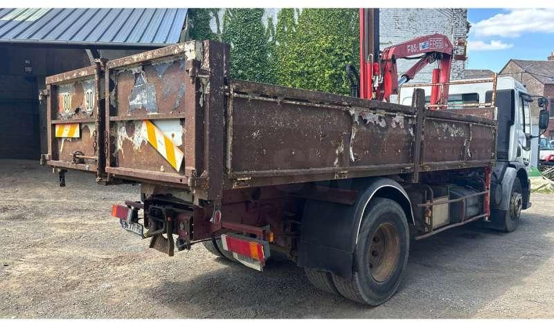 Renault A GRUE PREMIUM 300 - Kipper vrachtwagen: afbeelding 3 Renault A GRUE PREMIUM 300 - Kipper vrachtwagen: afbeelding 3