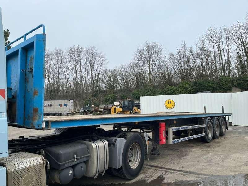 Trax 3 ESSIEUX - Open bak met boorden oplegger: afbeelding 2 Trax 3 ESSIEUX - Open bak met boorden oplegger: afbeelding 2