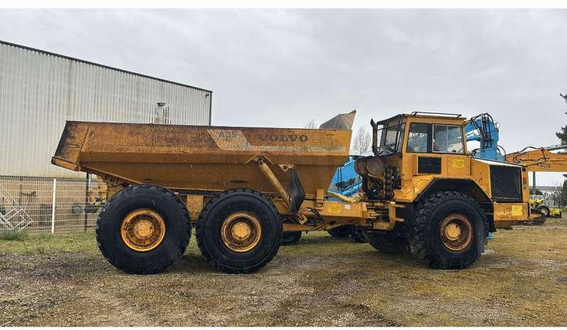 Volvo A35 6X6 - Kiepwagen met knikbesturing: afbeelding 3 Volvo A35 6X6 - Kiepwagen met knikbesturing: afbeelding 3