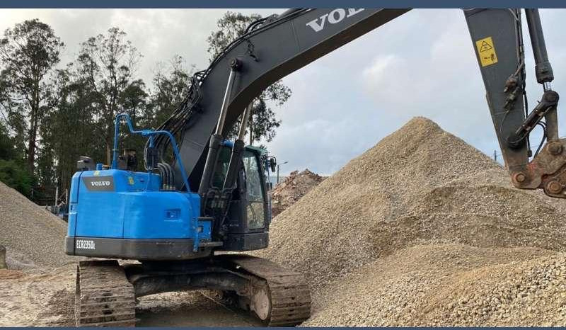 Volvo ECR235DL - Rupsgraafmachine: afbeelding 2 Volvo ECR235DL - Rupsgraafmachine: afbeelding 2