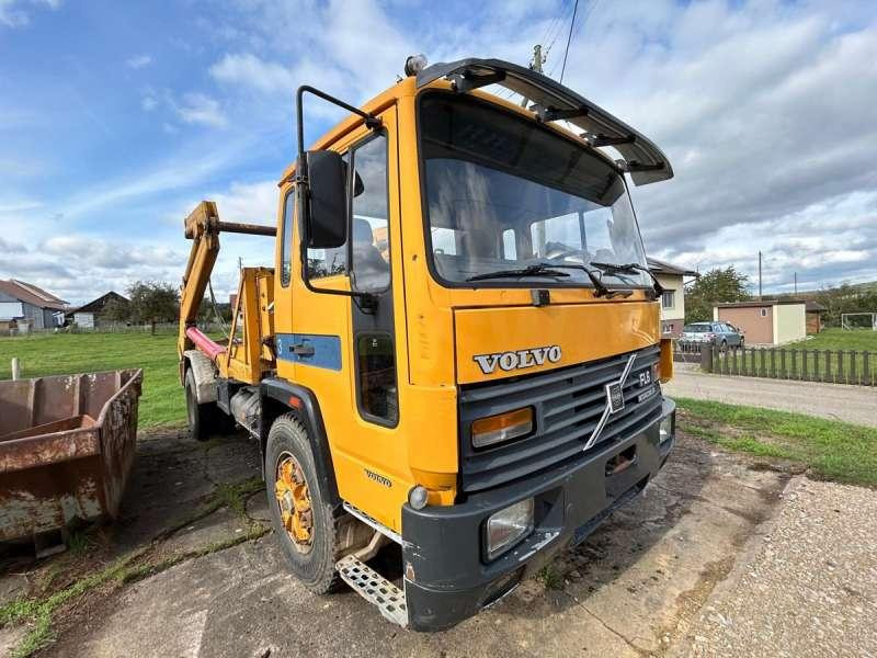 Volvo FL6 INTERCOOLER 4X2 - Haakarmsysteem vrachtwagen: afbeelding 2 Volvo FL6 INTERCOOLER 4X2 - Haakarmsysteem vrachtwagen: afbeelding 2