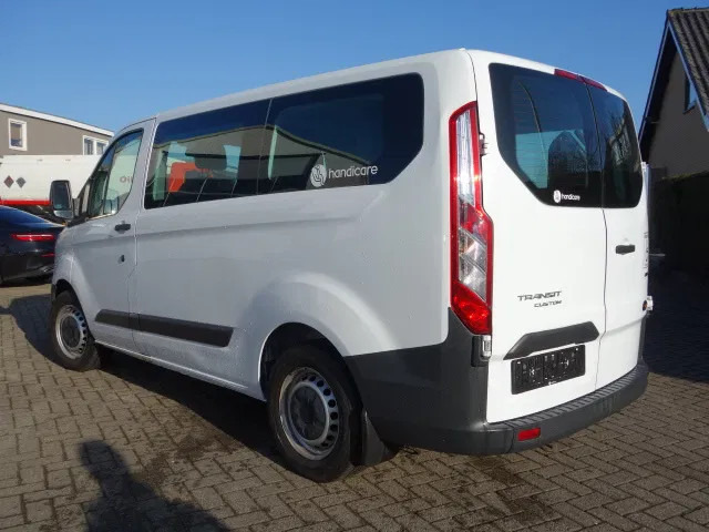 Ford 2,2 TDCI CUSTOM,HANDBAK,ROLSTOELLIFT - Personenvervoer: afbeelding 3 Ford 2,2 TDCI CUSTOM,HANDBAK,ROLSTOELLIFT - Personenvervoer: afbeelding 3